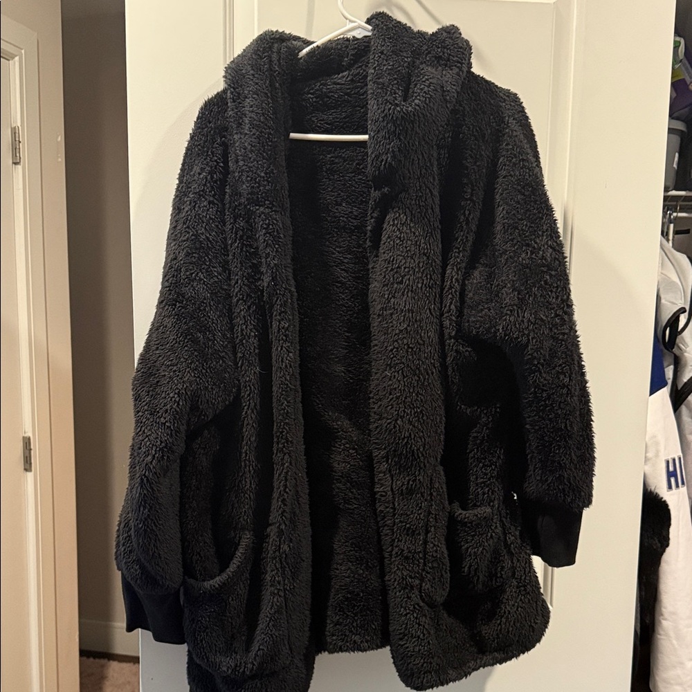 Cozy Black oversized Jacket